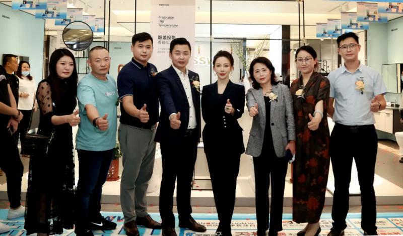 乐鱼体育下载app官网总裁明星双签售大庆站携手&ldquo;九球天后&rdquo;潘晓婷盛势举行